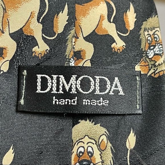 Vintage Dimoda Handmade Lion and Lioness Tie - Picture 3 of 4